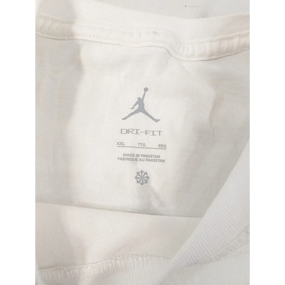 Jordan excellent clean